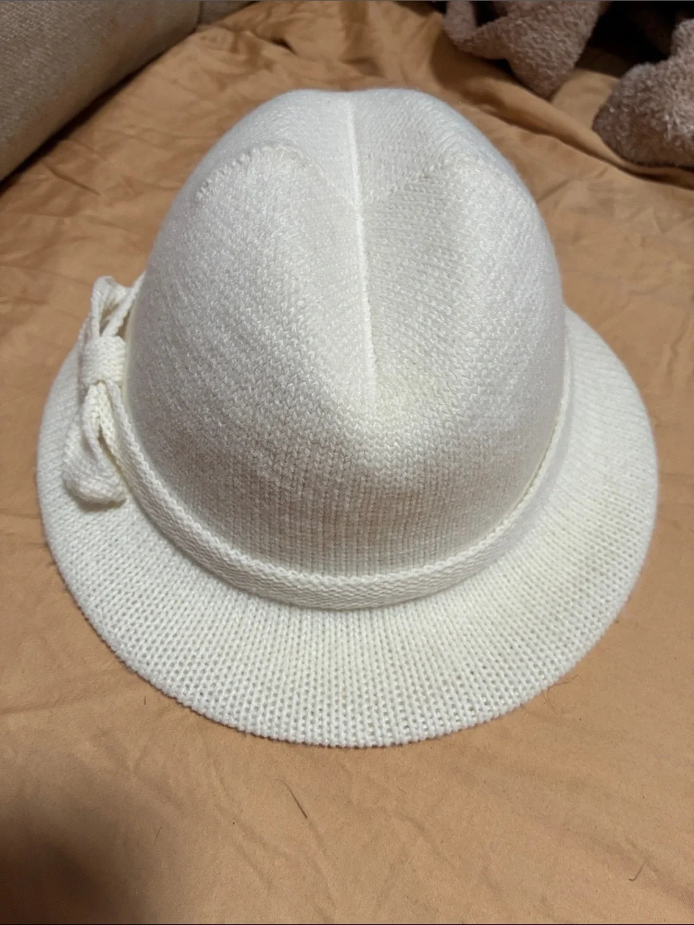 Cream Knit Bucket Hat with Bow Detail